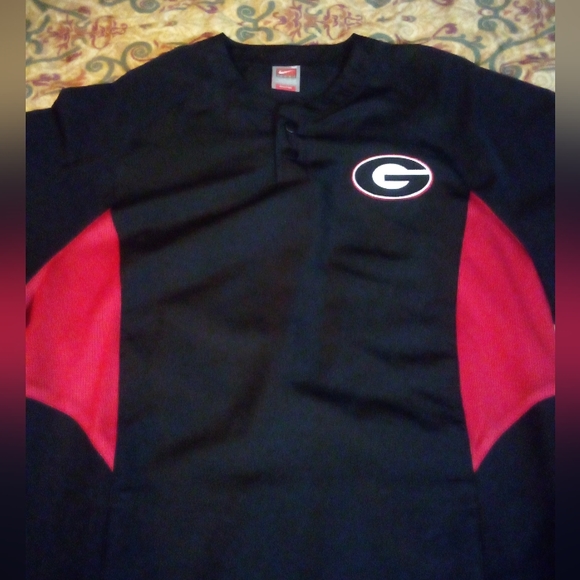 Nike Georgia Bulldogs UGA Team Pullover Fit Dry Performance Shirt Men's M Black - Picture 2 of 10